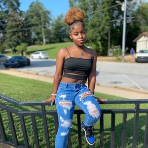 Meet your Posher, Destiny